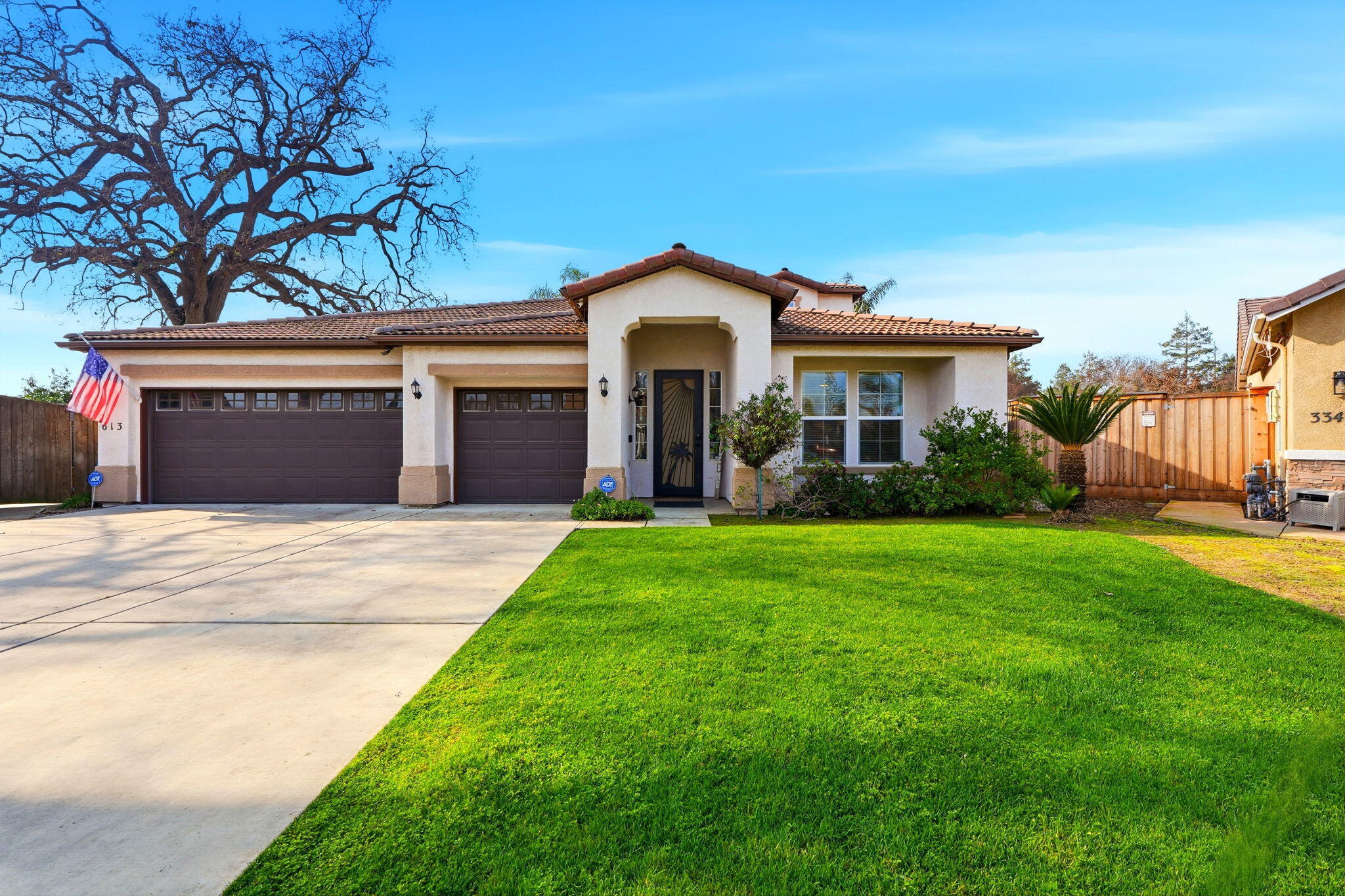 613 E Chestnut Ave, Visalia, CA 93292