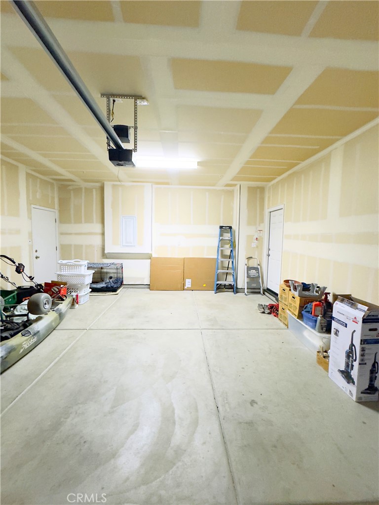1620 W Porter, Visalia, CA 93291