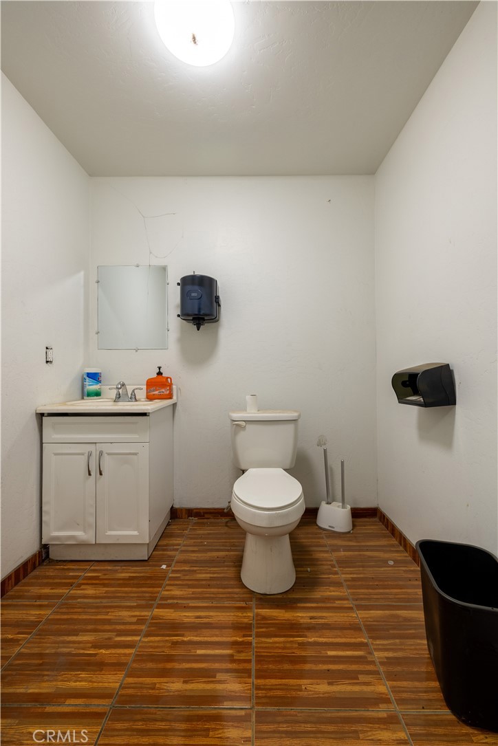 460 S K St, Tulare, CA 93274