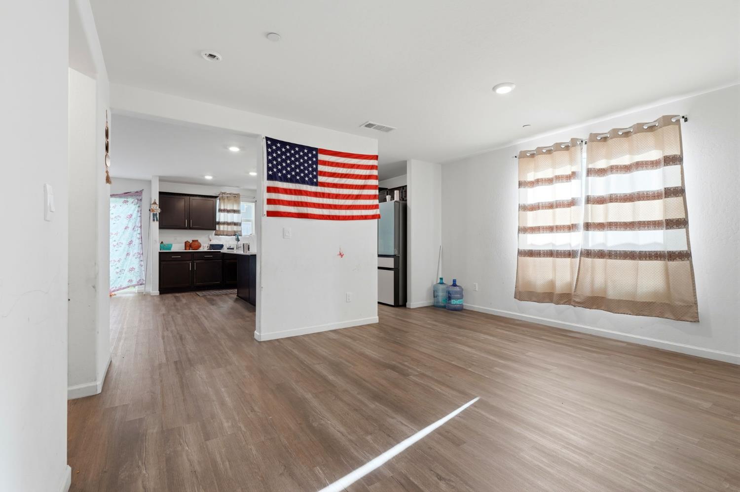 2456 Wolf Creek Pl, Tulare, CA 93274