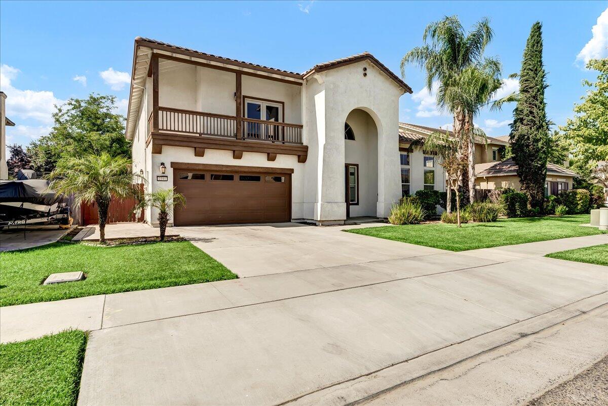 2591 Riviera Ct, Tulare, CA 93274