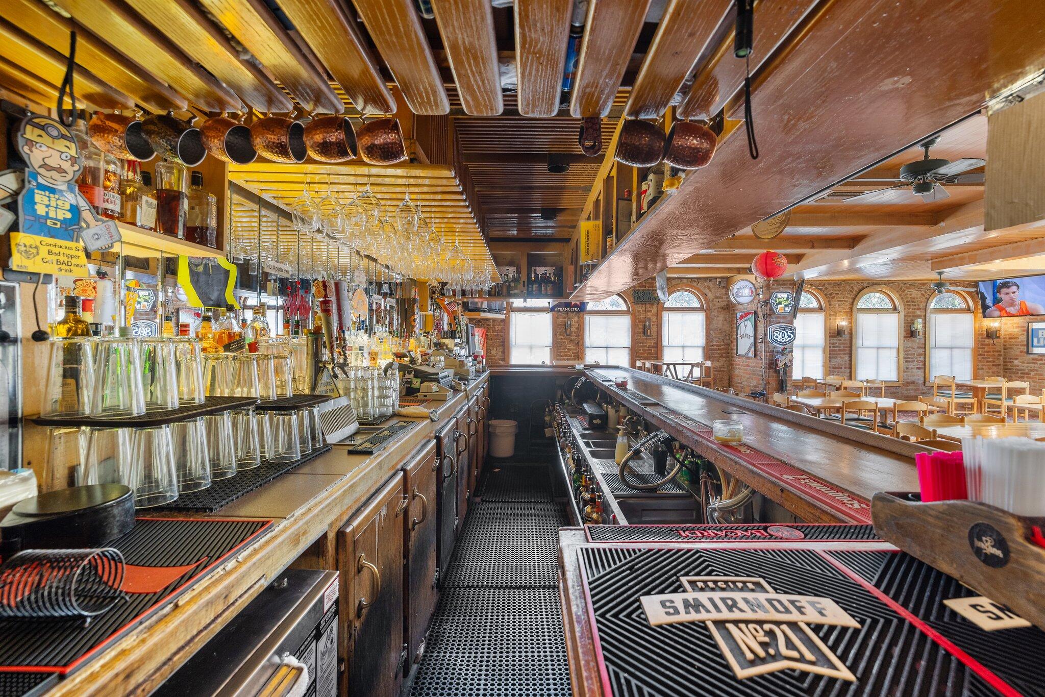 417 E Center Ave, Visalia, CA 93291