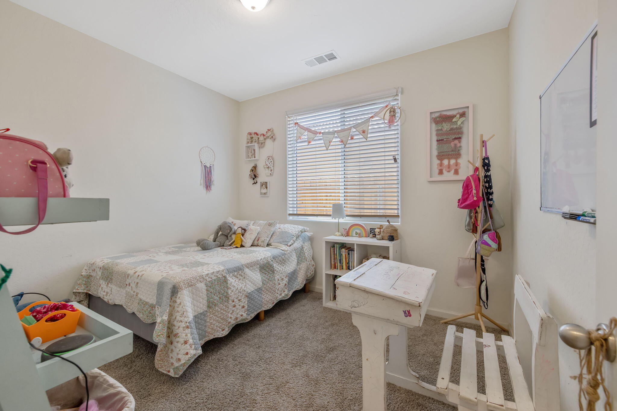 3432 N Atwood Ct, Visalia, CA 93291