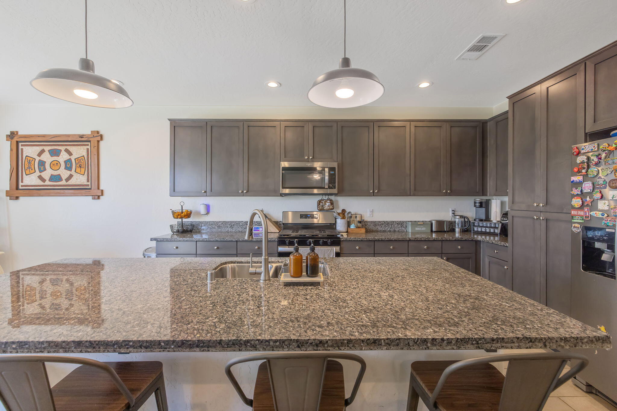 3432 N Atwood Ct, Visalia, CA 93291
