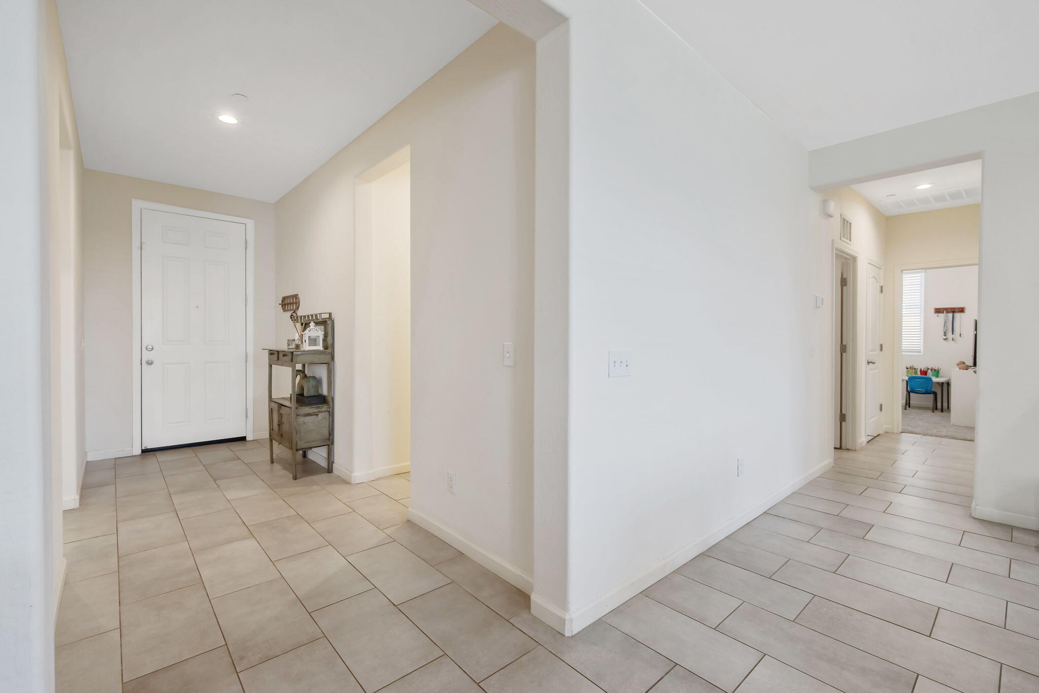 3432 N Atwood Ct, Visalia, CA 93291