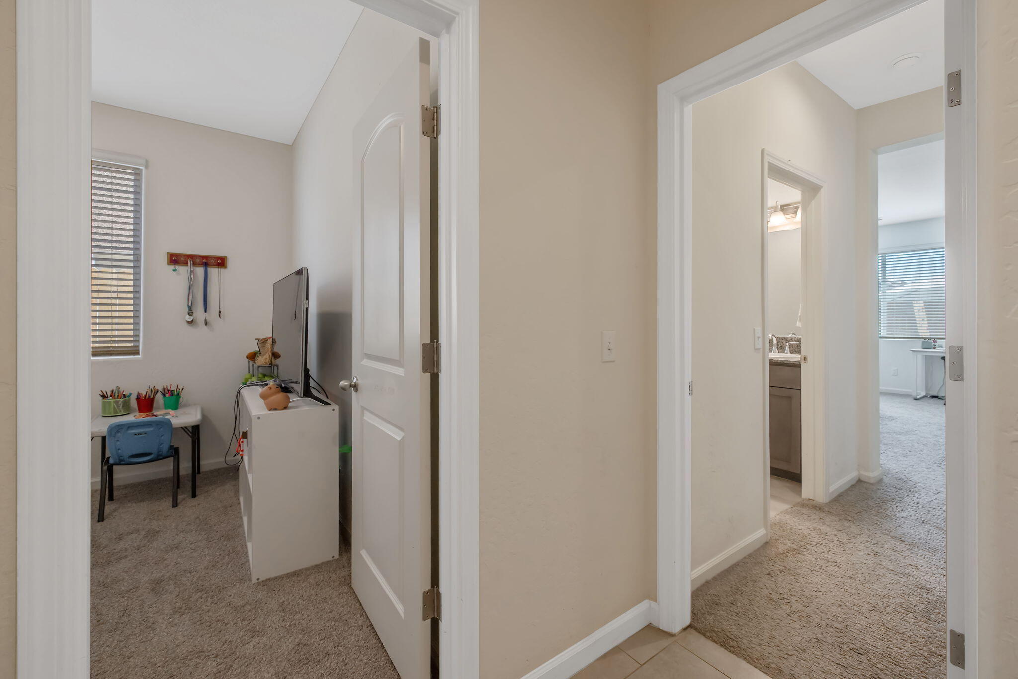 3432 N Atwood Ct, Visalia, CA 93291