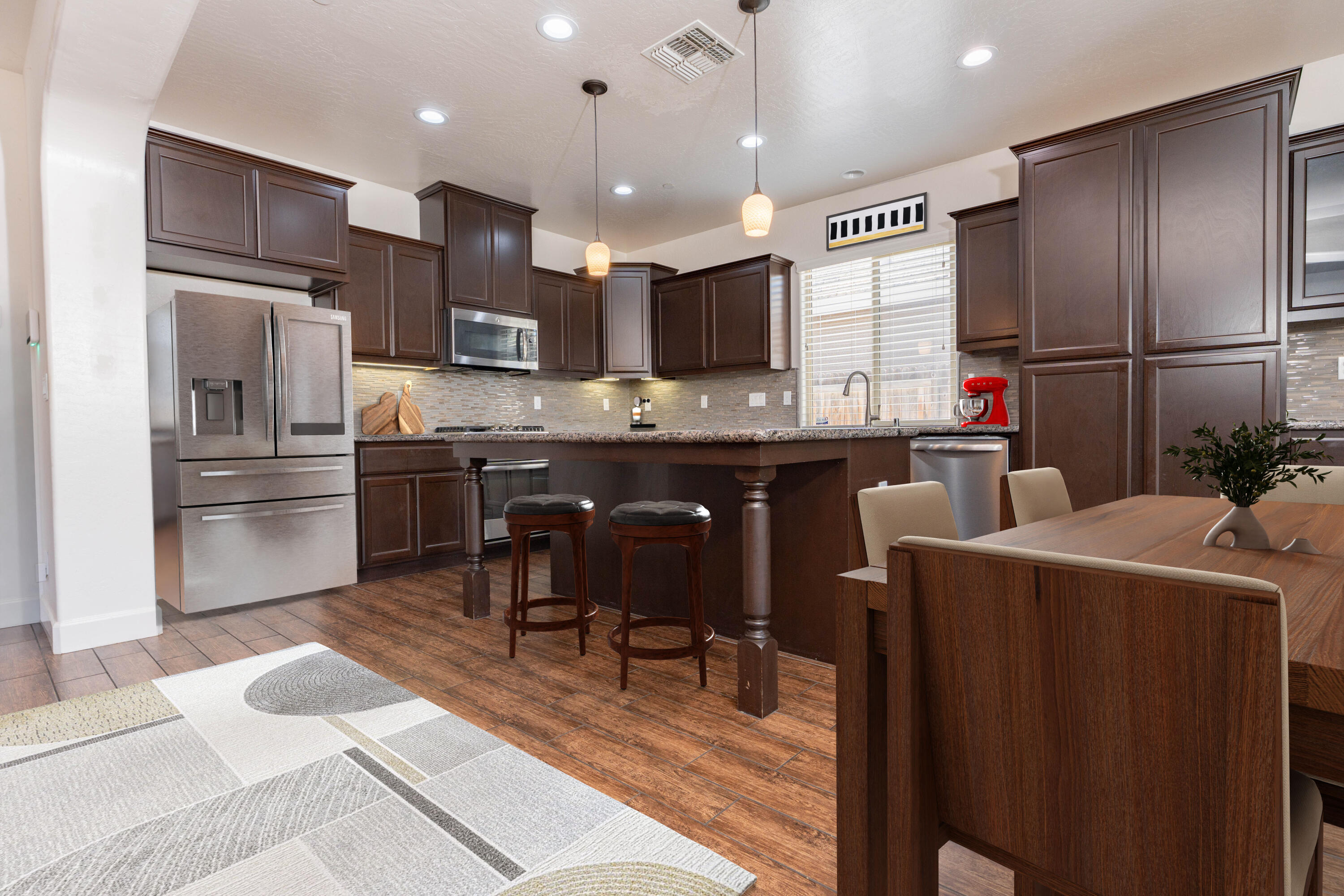 2896 Channel Reef Ave, Tulare, CA 93274