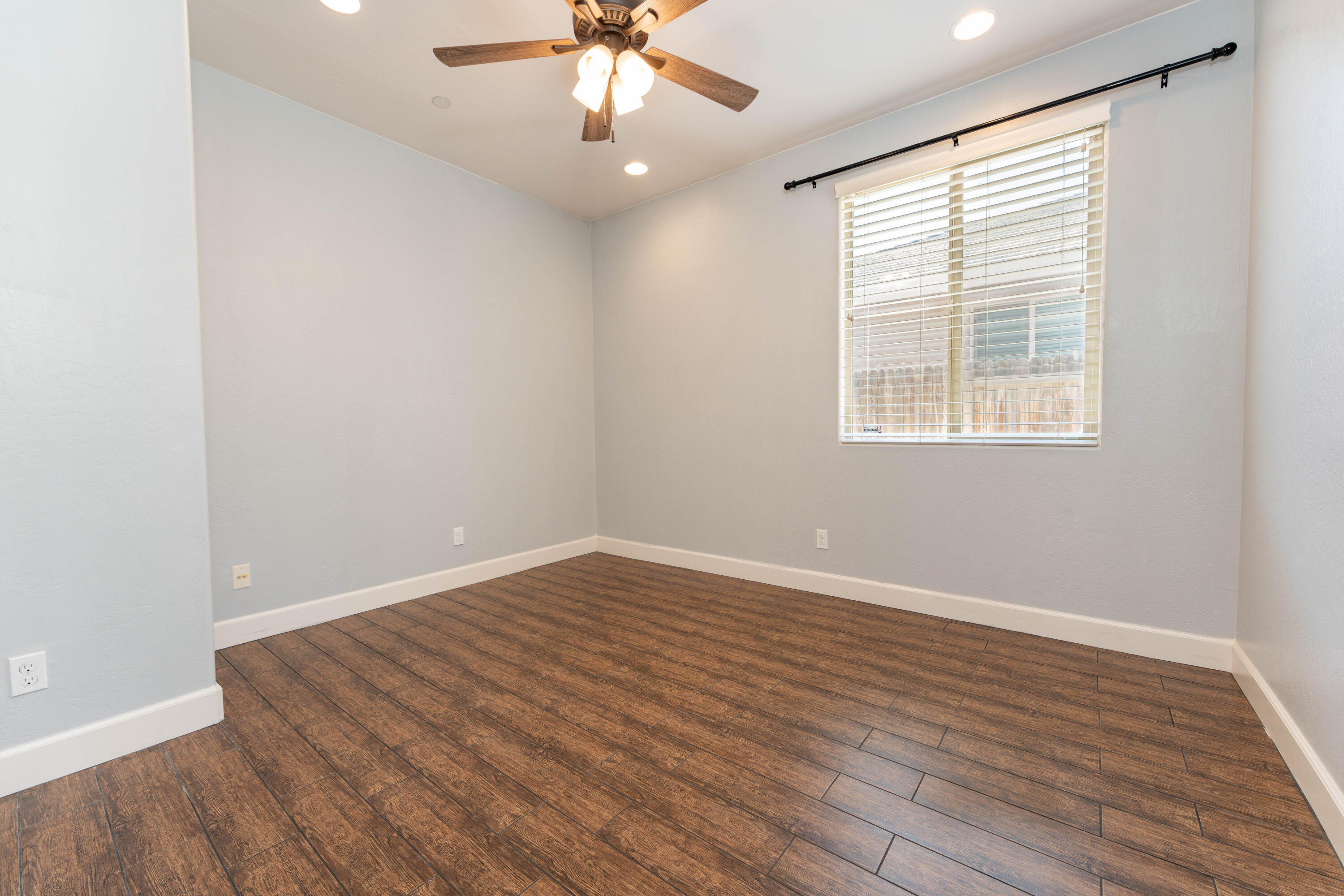 2896 Channel Reef Ave, Tulare, CA 93274