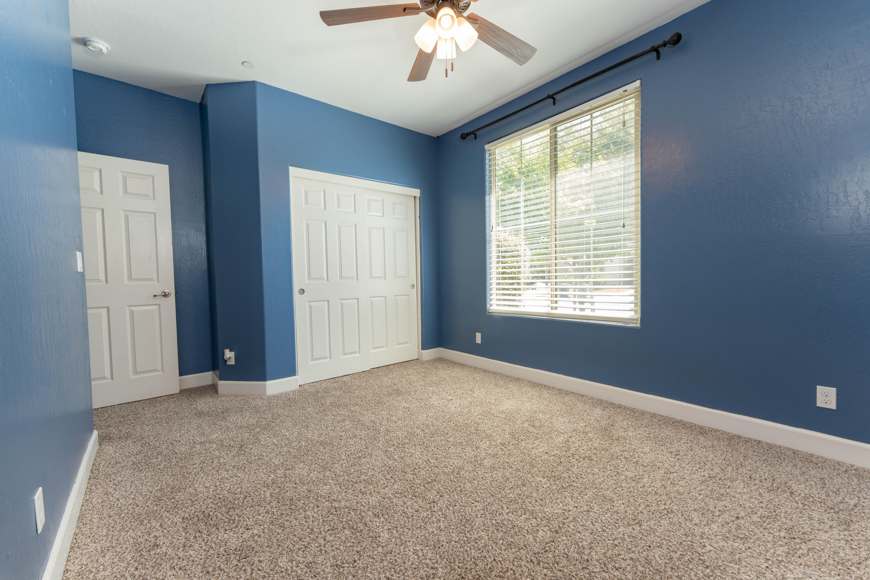 2896 Channel Reef Ave, Tulare, CA 93274