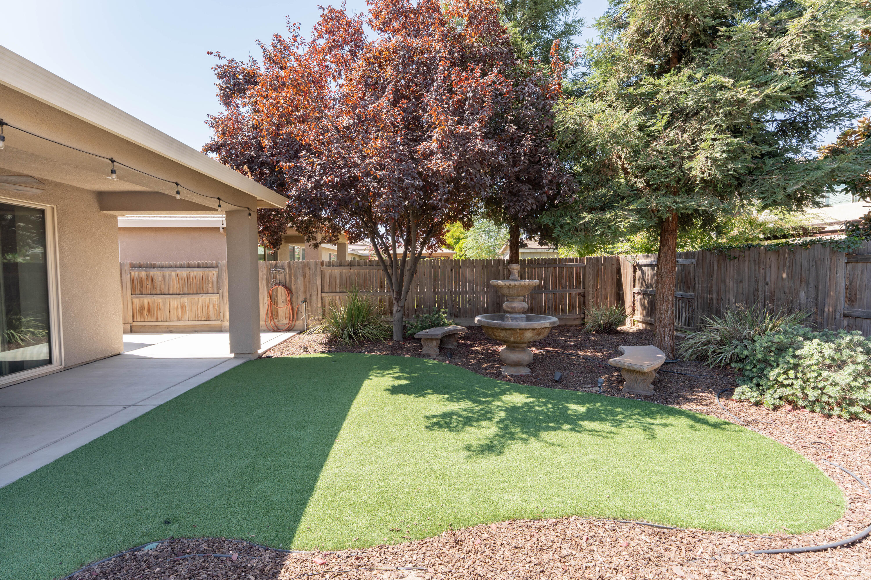 2896 Channel Reef Ave, Tulare, CA 93274