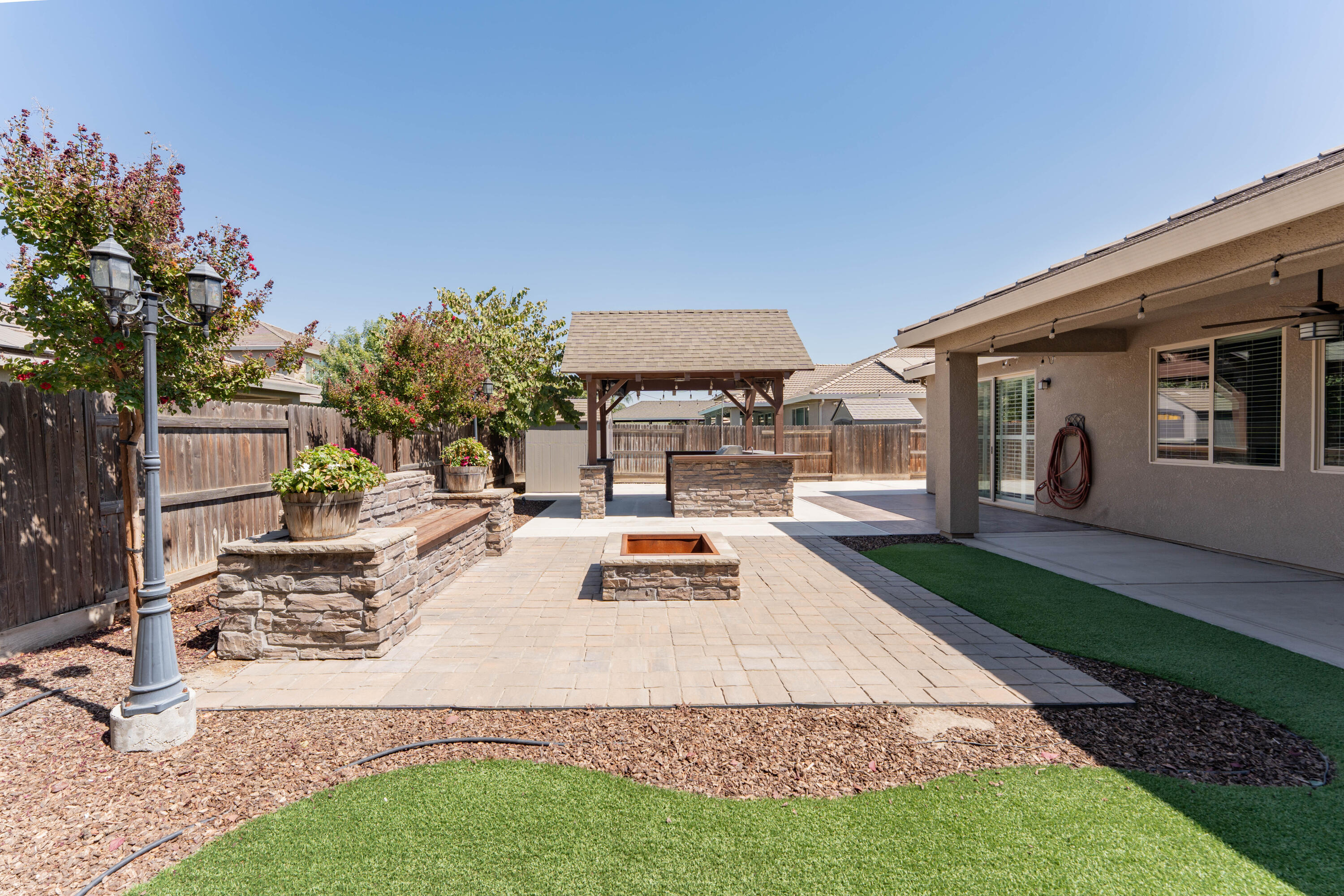 2896 Channel Reef Ave, Tulare, CA 93274