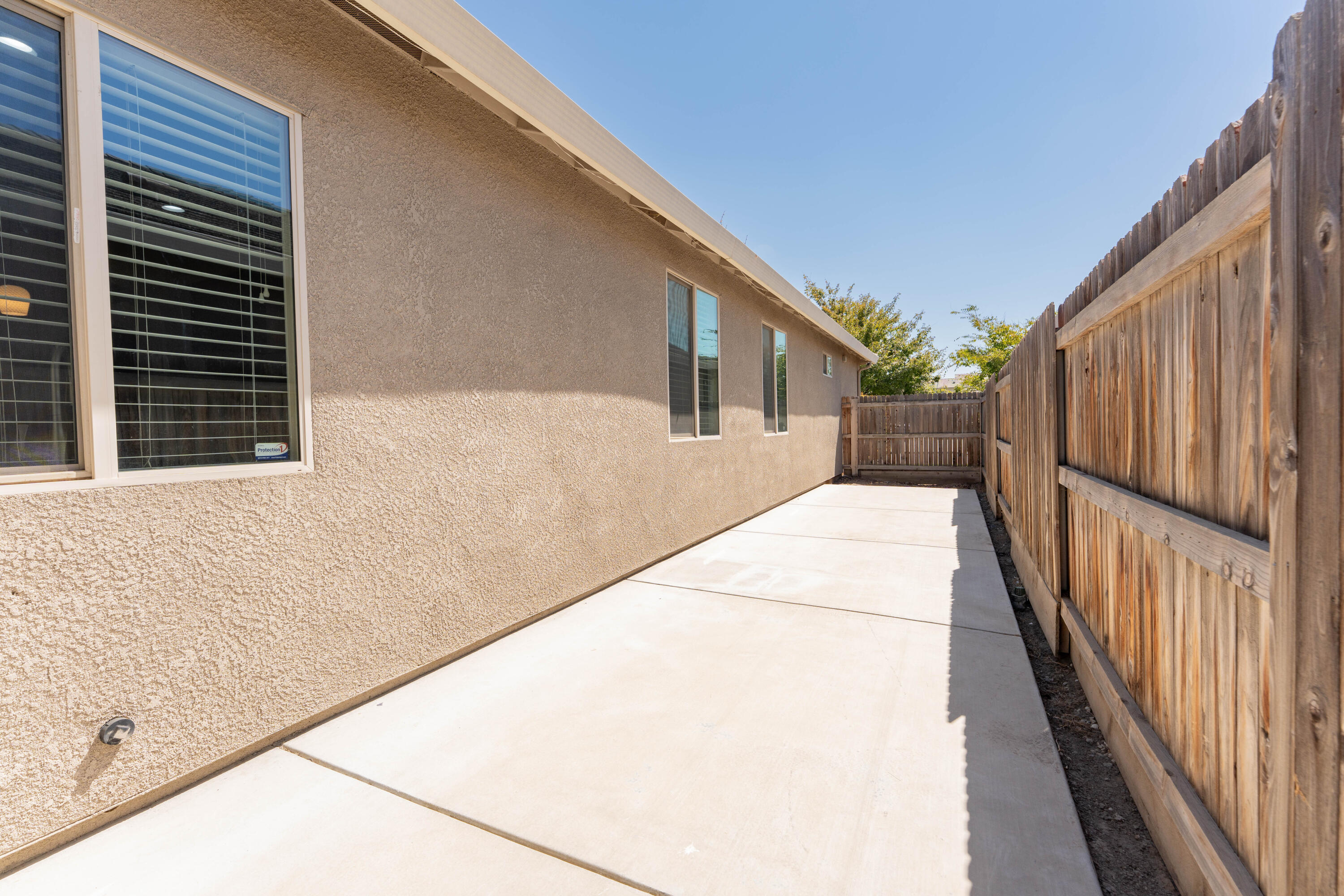 2896 Channel Reef Ave, Tulare, CA 93274