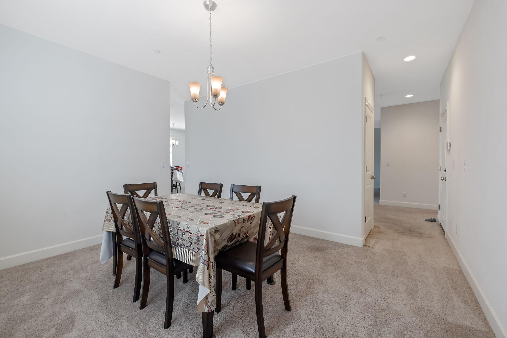 3043 Parks Ave, Tulare, CA 93274