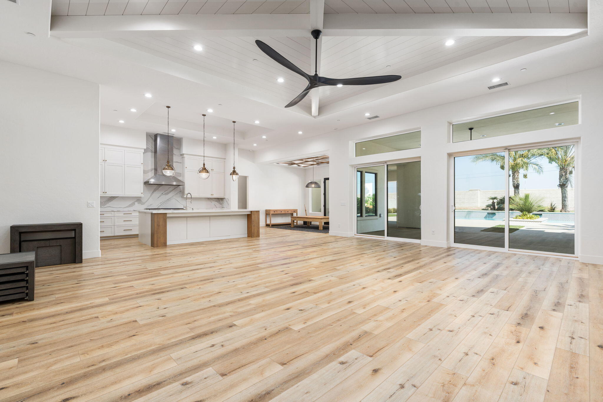 2222 Diamante Dr, Tulare, CA 93274