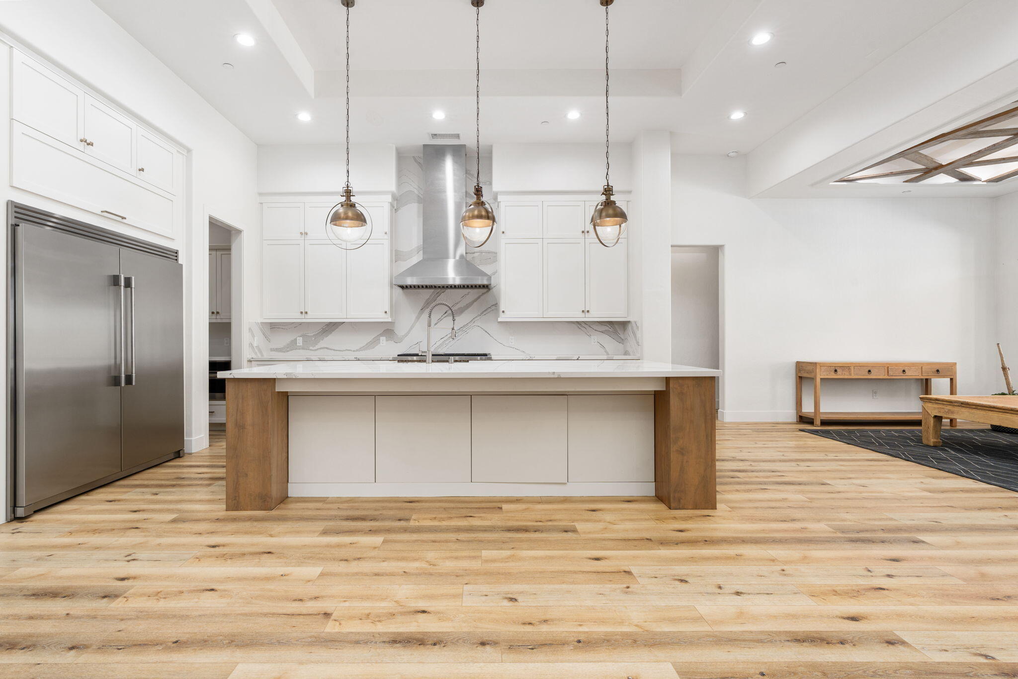 2222 Diamante Dr, Tulare, CA 93274