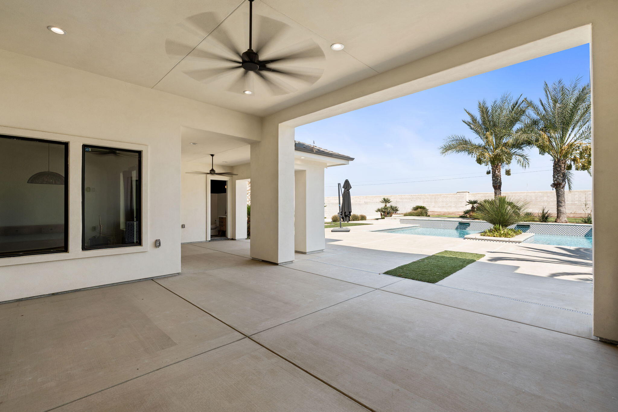 2222 Diamante Dr, Tulare, CA 93274