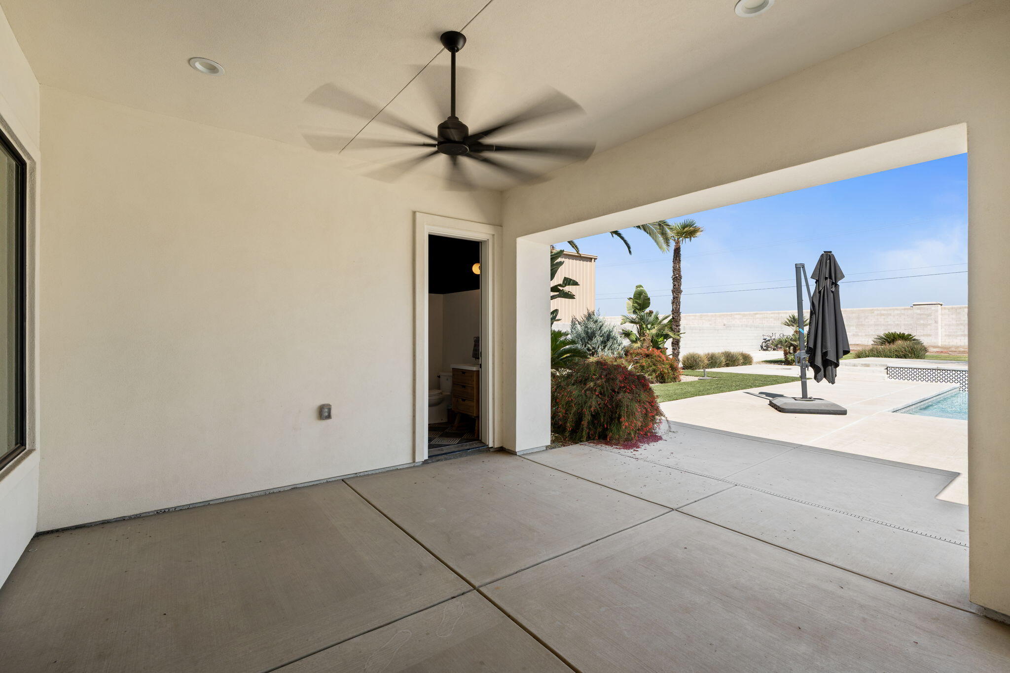 2222 Diamante Dr, Tulare, CA 93274