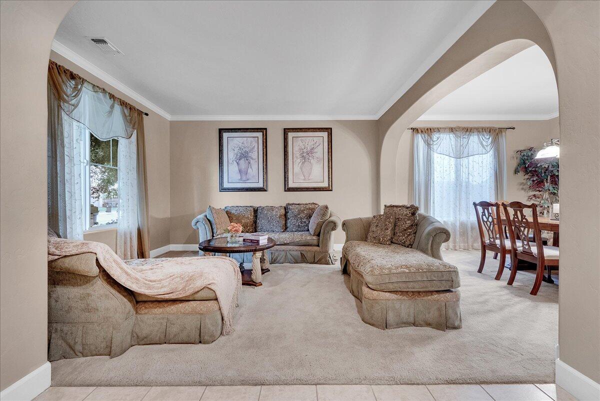 312 Martin St, Tulare, CA 93274