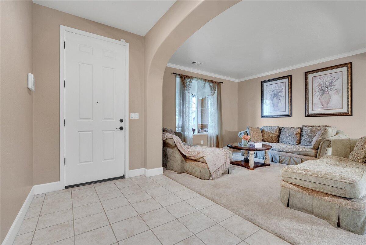 312 Martin St, Tulare, CA 93274