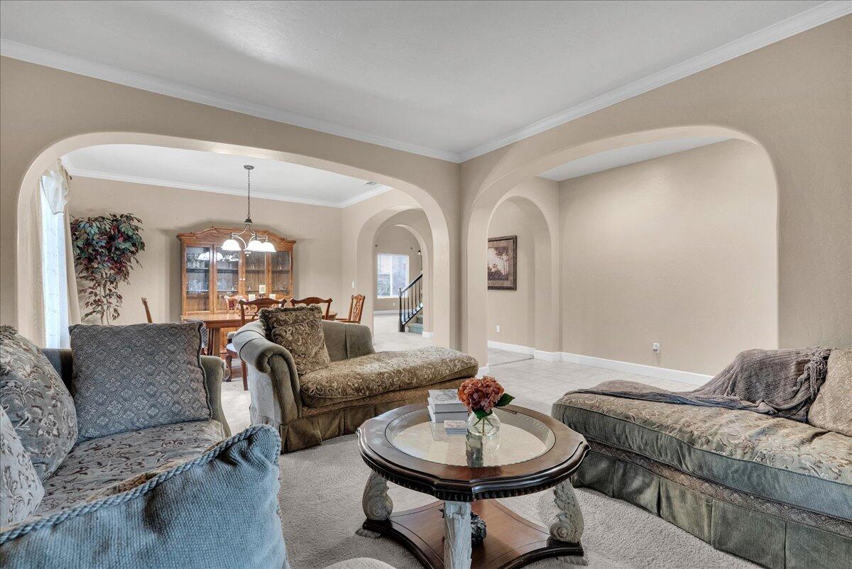 312 Martin St, Tulare, CA 93274