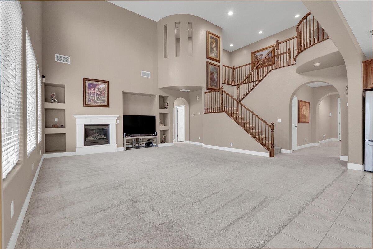 312 Martin St, Tulare, CA 93274