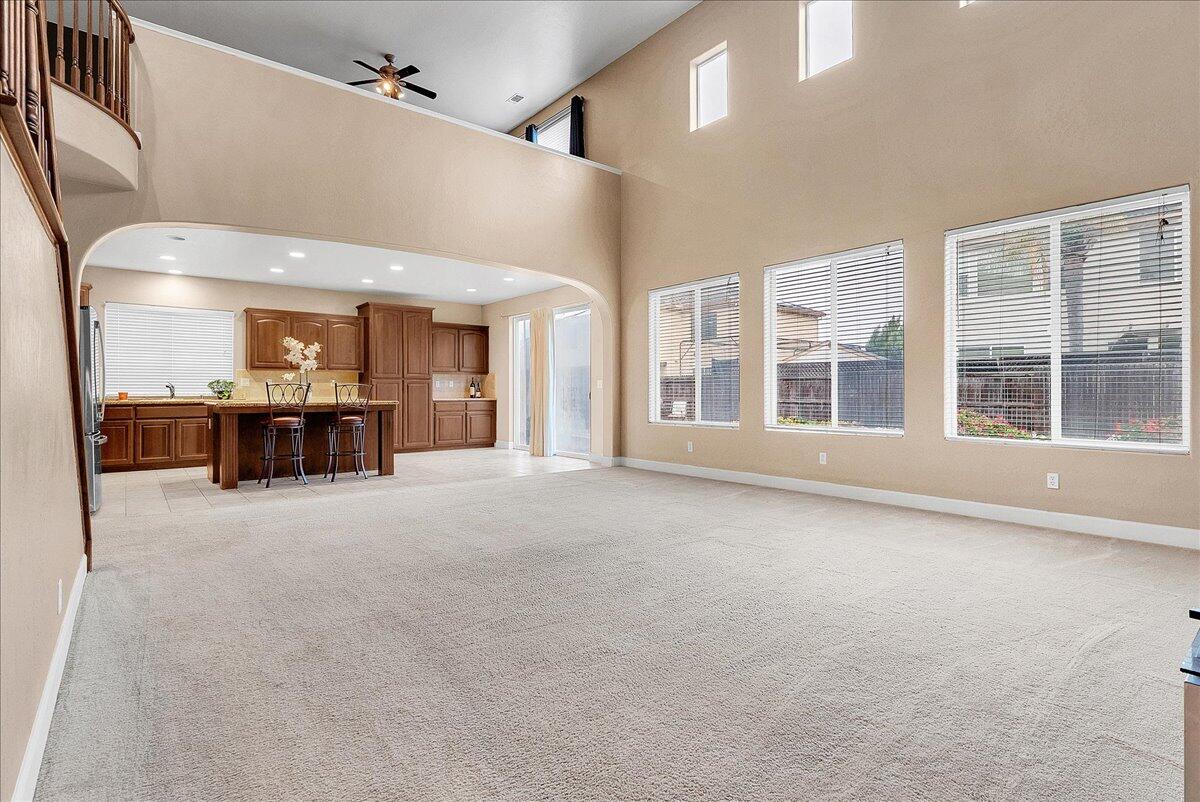 312 Martin St, Tulare, CA 93274