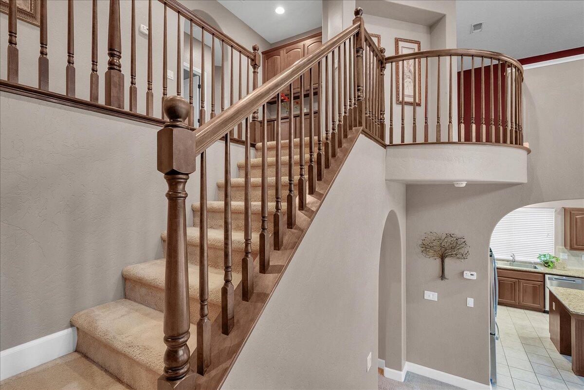 312 Martin St, Tulare, CA 93274