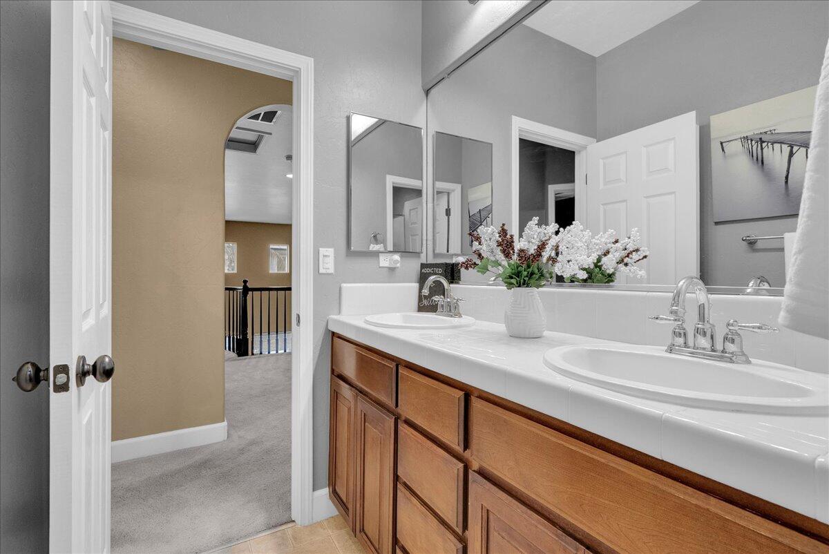 312 Martin St, Tulare, CA 93274