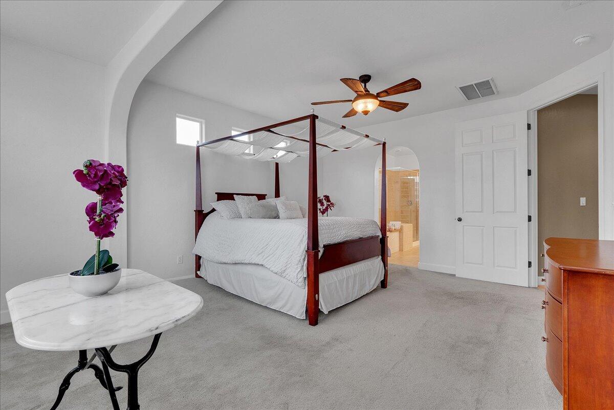 312 Martin St, Tulare, CA 93274