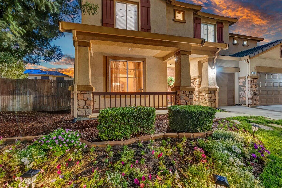 312 Martin St, Tulare, CA 93274