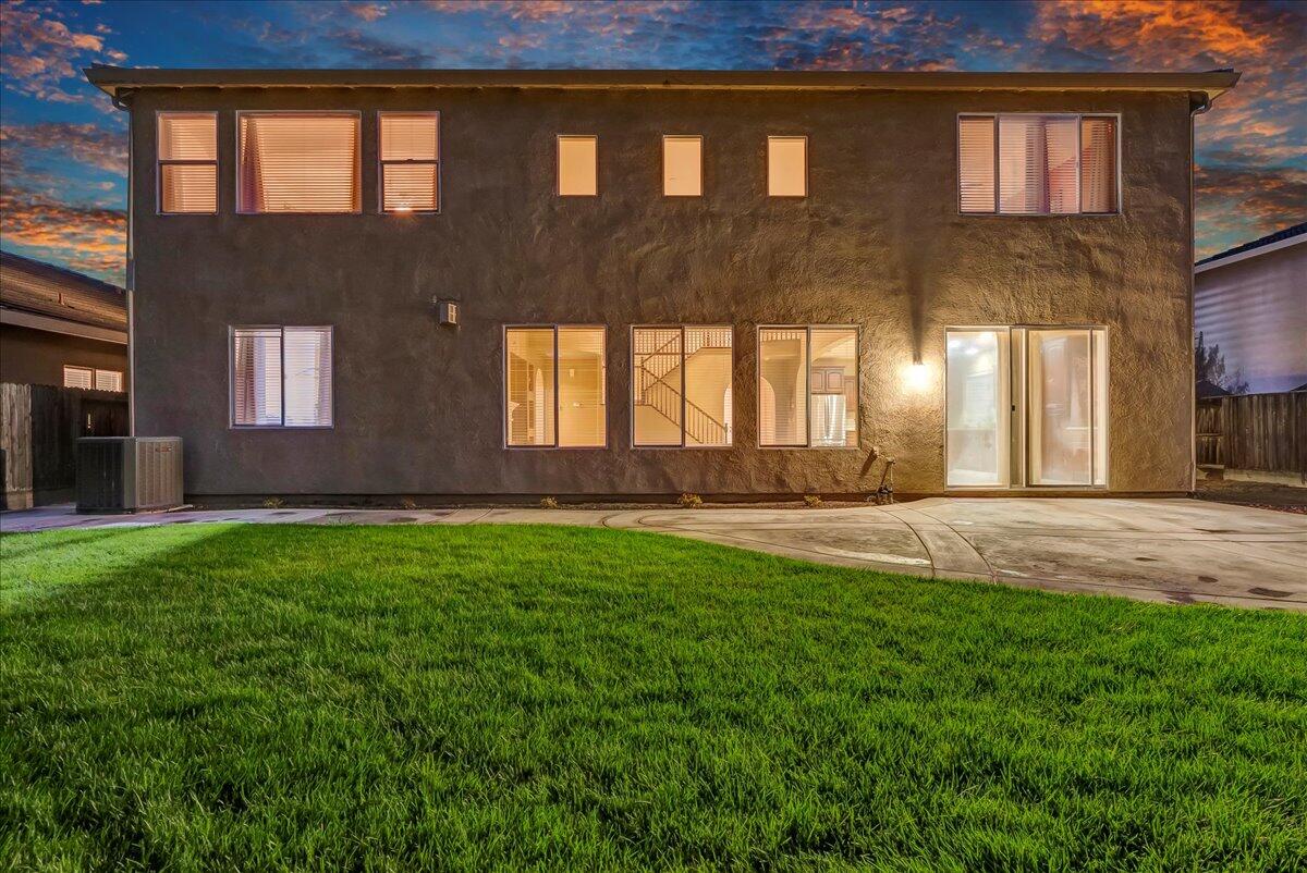 312 Martin St, Tulare, CA 93274