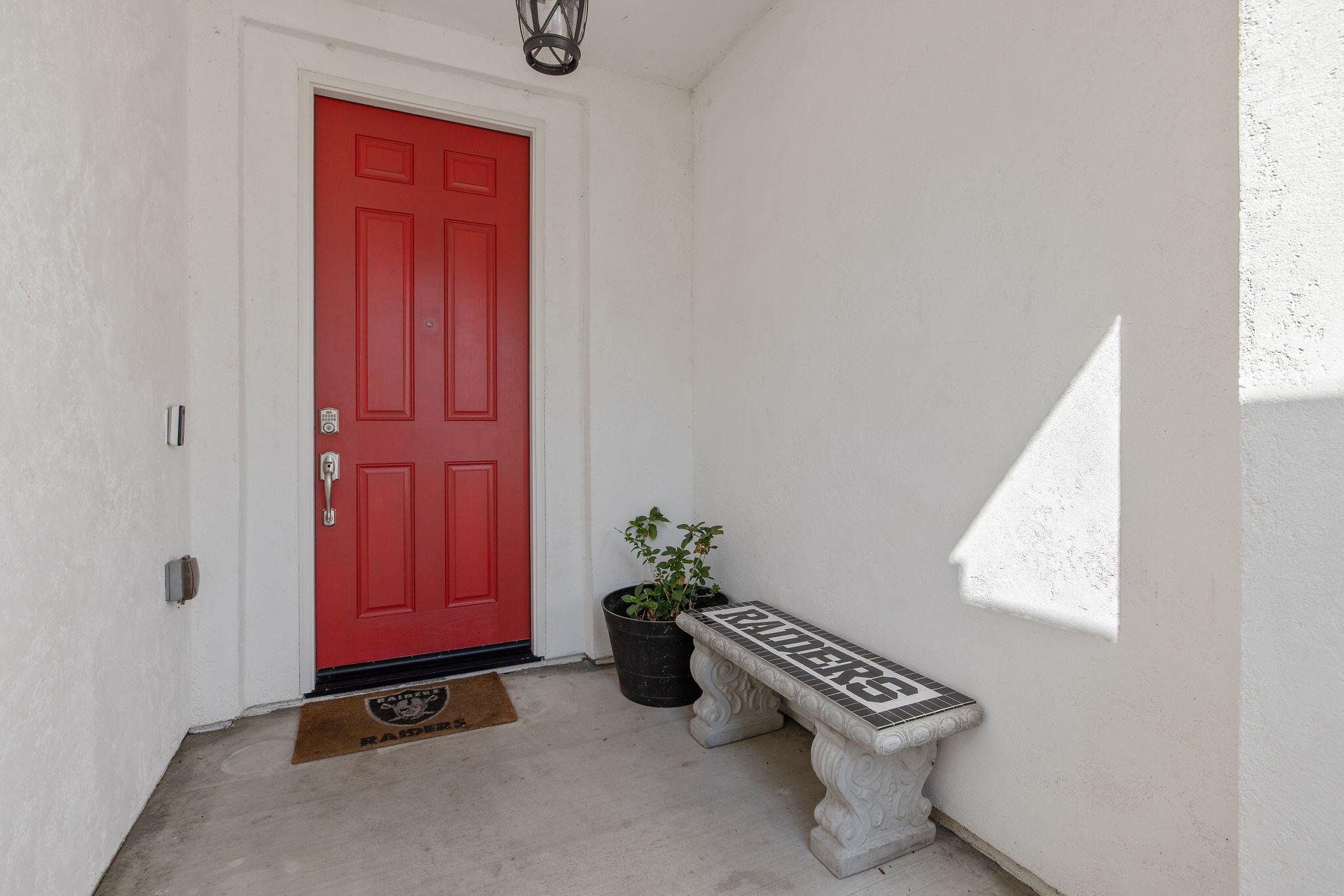 6428 W Oriole Ave, Visalia, CA 93291