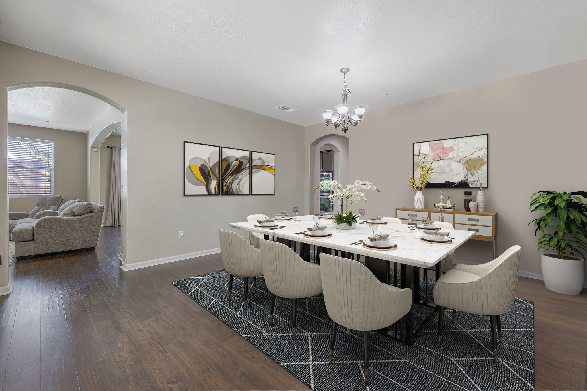 6428 W Oriole Ave, Visalia, CA 93291