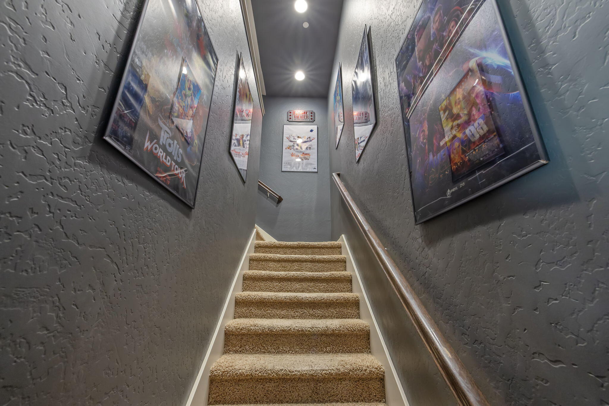 6428 W Oriole Ave, Visalia, CA 93291