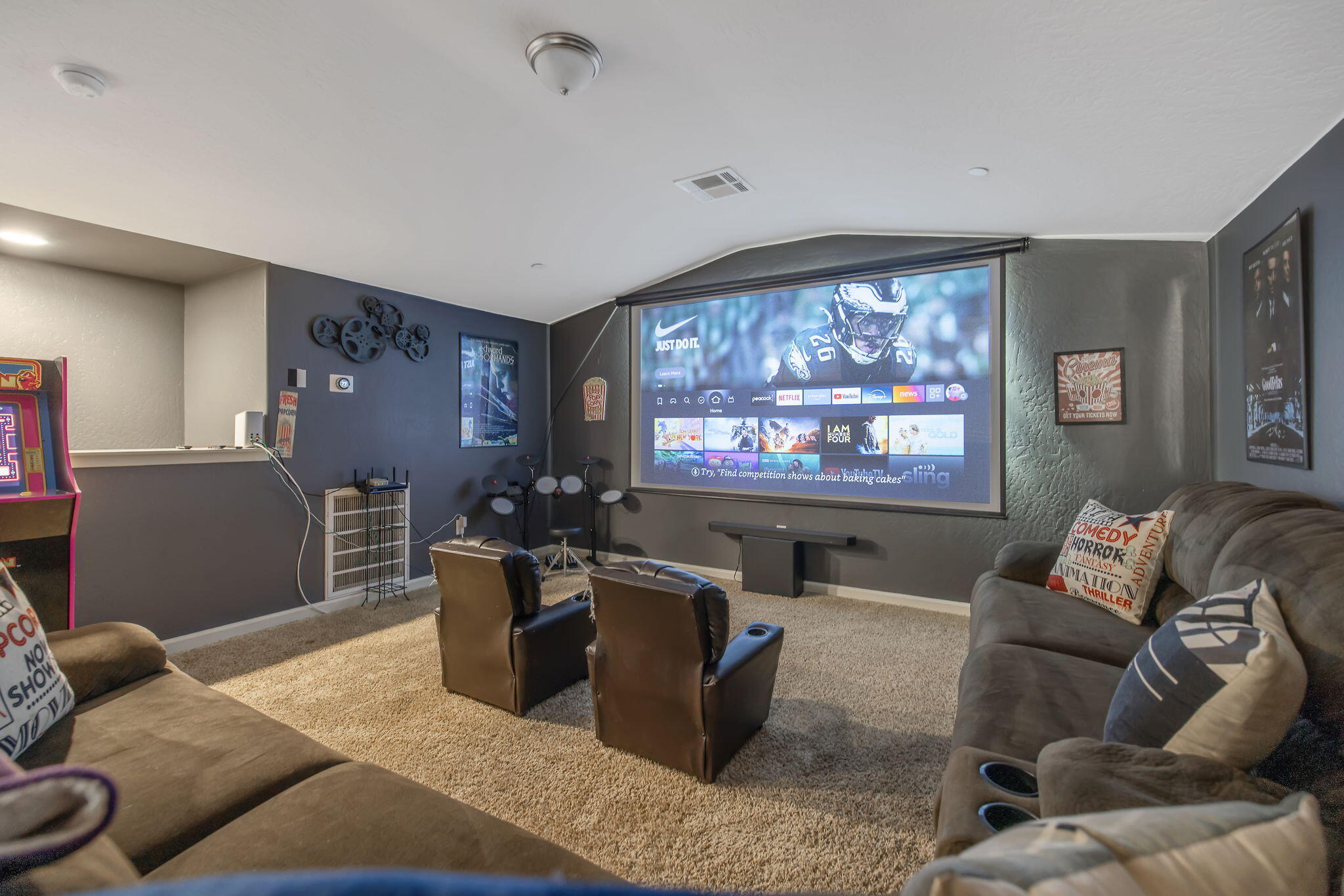 6428 W Oriole Ave, Visalia, CA 93291