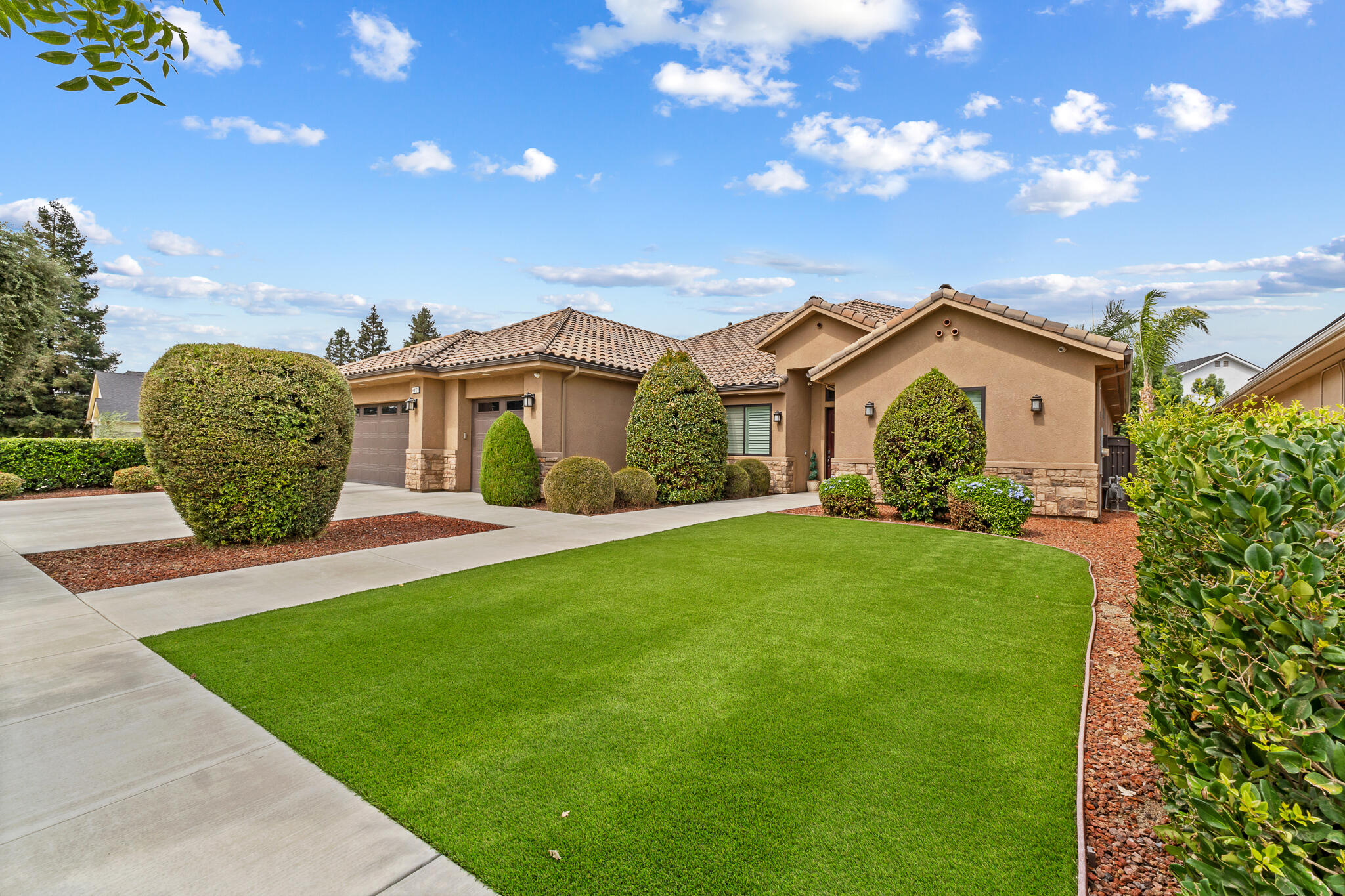 4812 W Wren Ave, Visalia, CA 93291