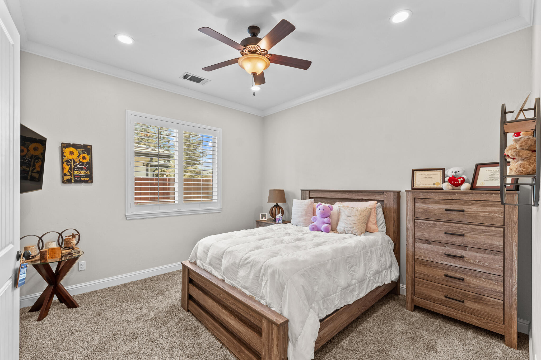 4812 W Wren Ave, Visalia, CA 93291