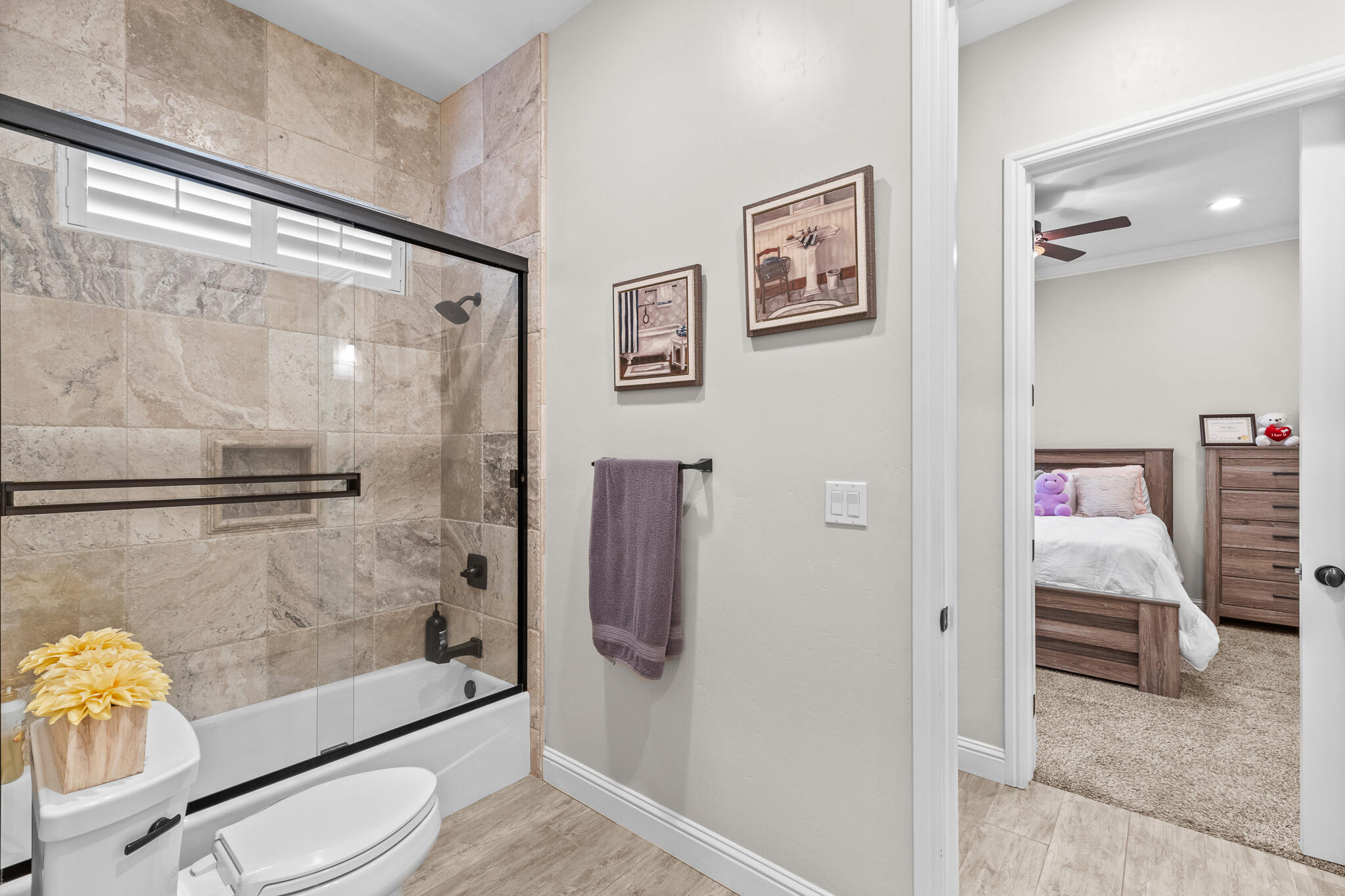 4812 W Wren Ave, Visalia, CA 93291