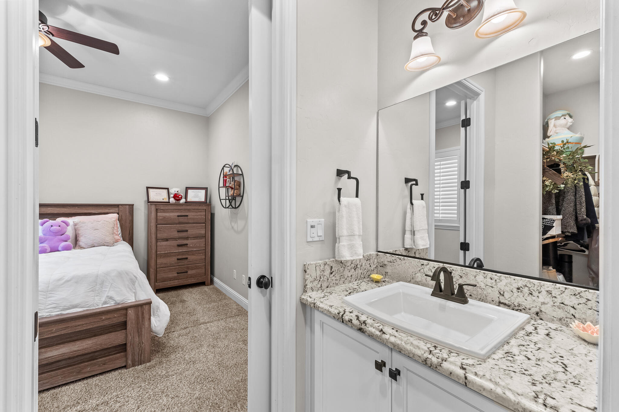 4812 W Wren Ave, Visalia, CA 93291