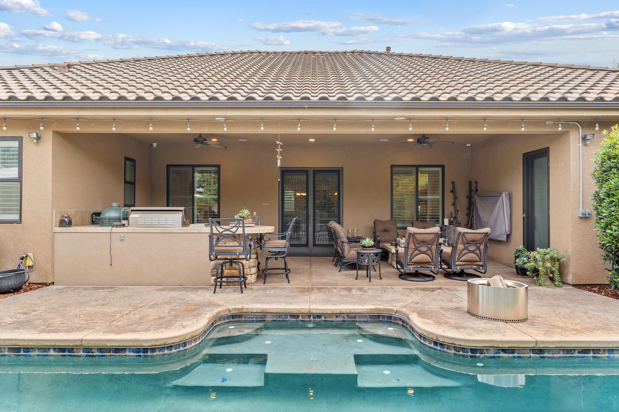 4812 W Wren Ave, Visalia, CA 93291