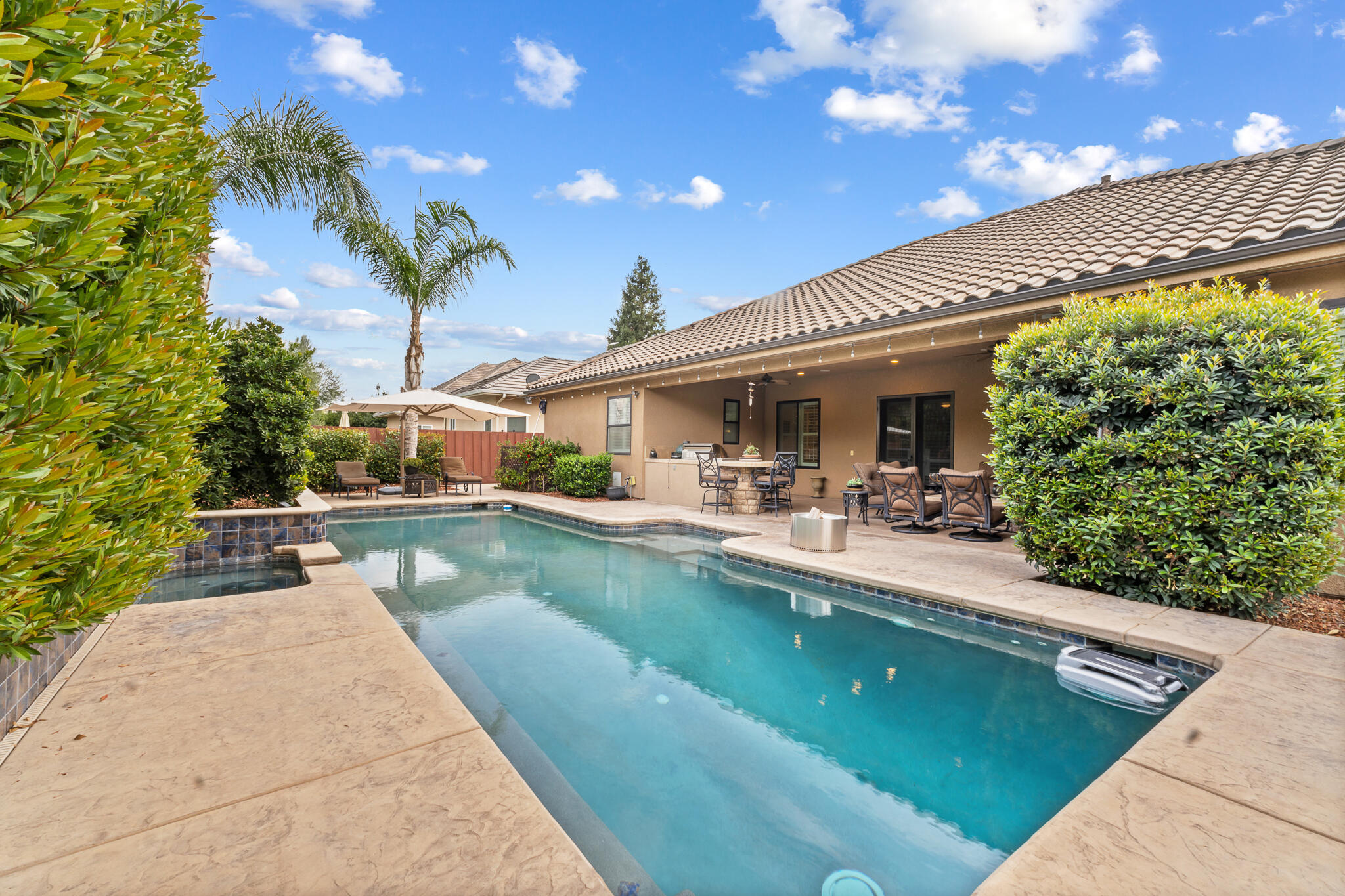 4812 W Wren Ave, Visalia, CA 93291