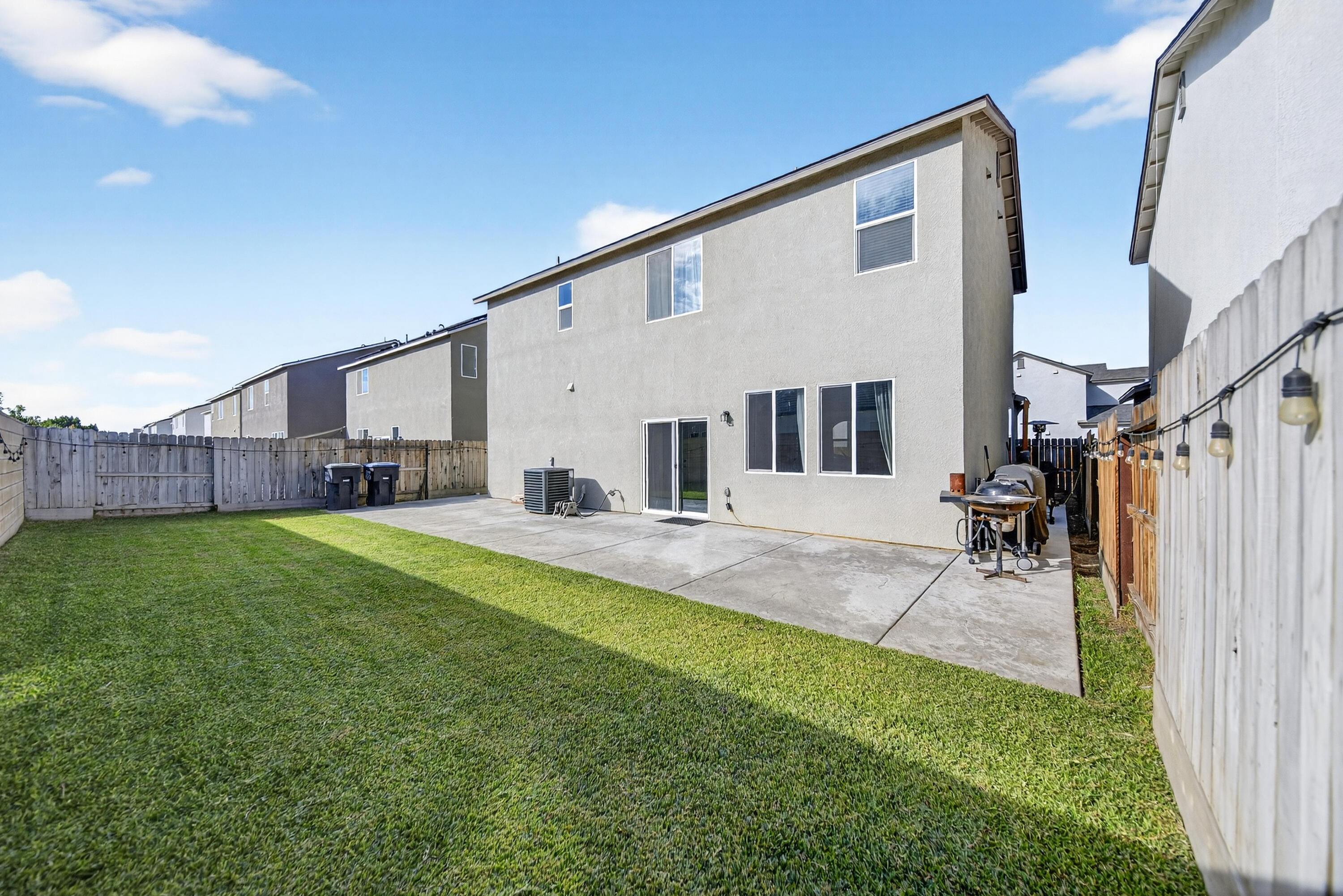 3219 E Mary Ave, Visalia, CA 93292