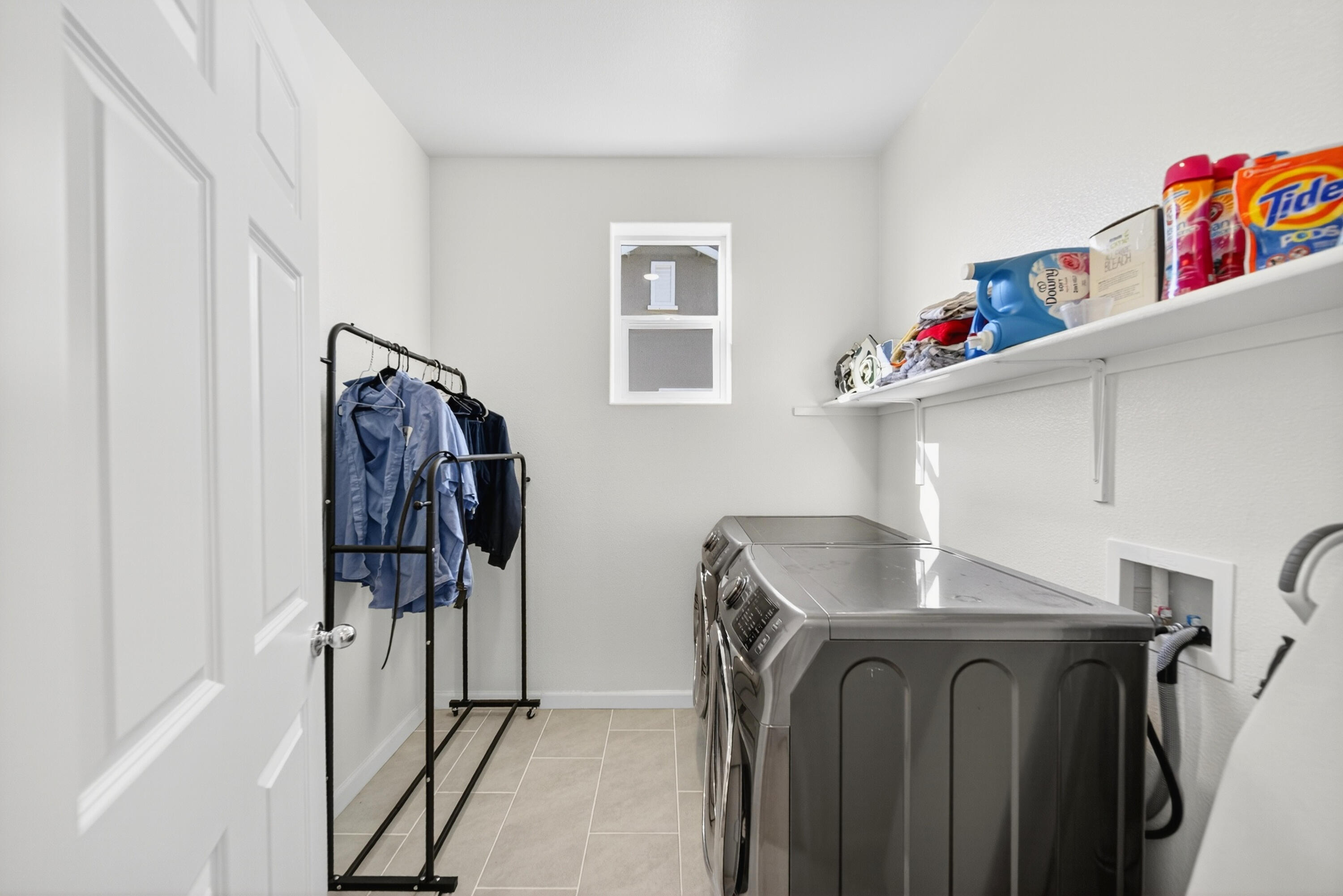 3219 E Mary Ave, Visalia, CA 93292