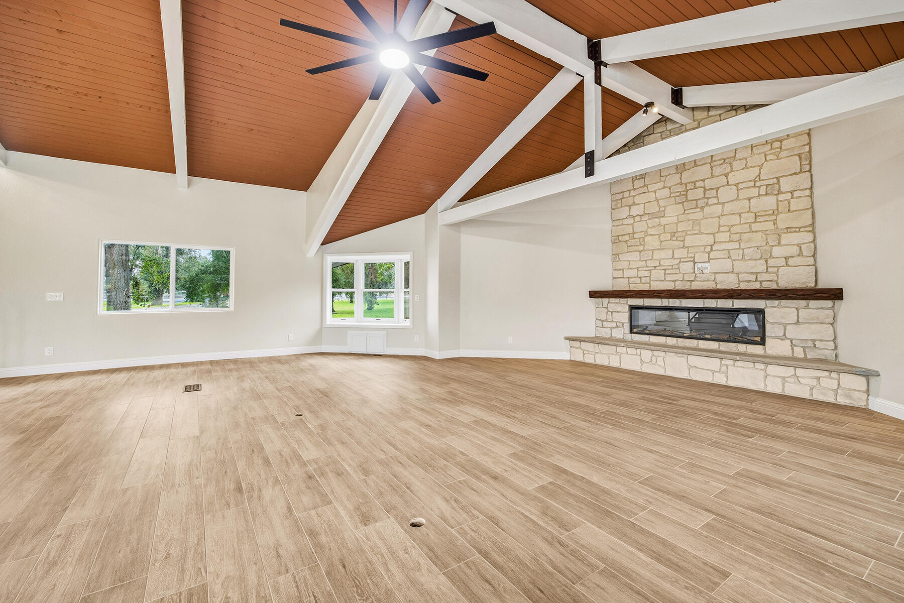 31191 Rd 160 #160, Visalia, CA 93292