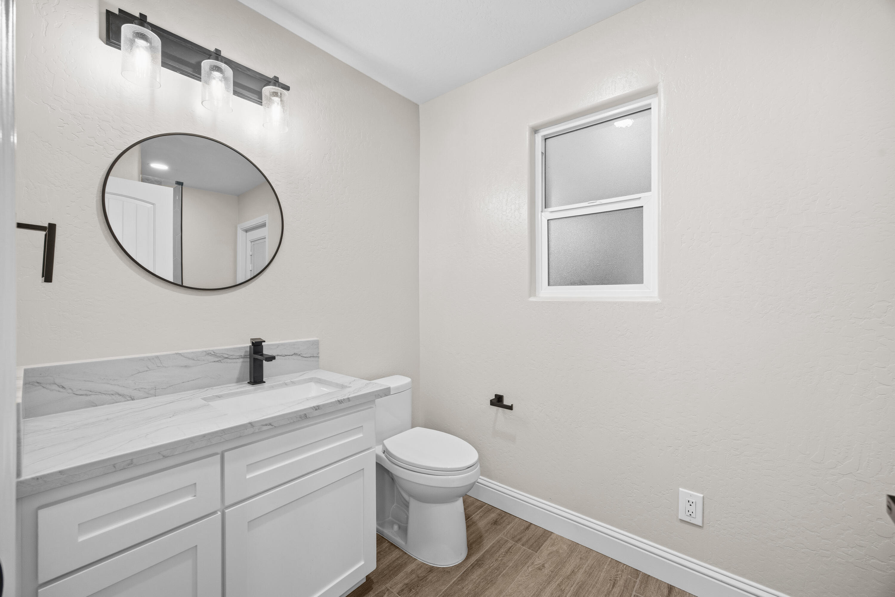 31191 Rd 160 #160, Visalia, CA 93292