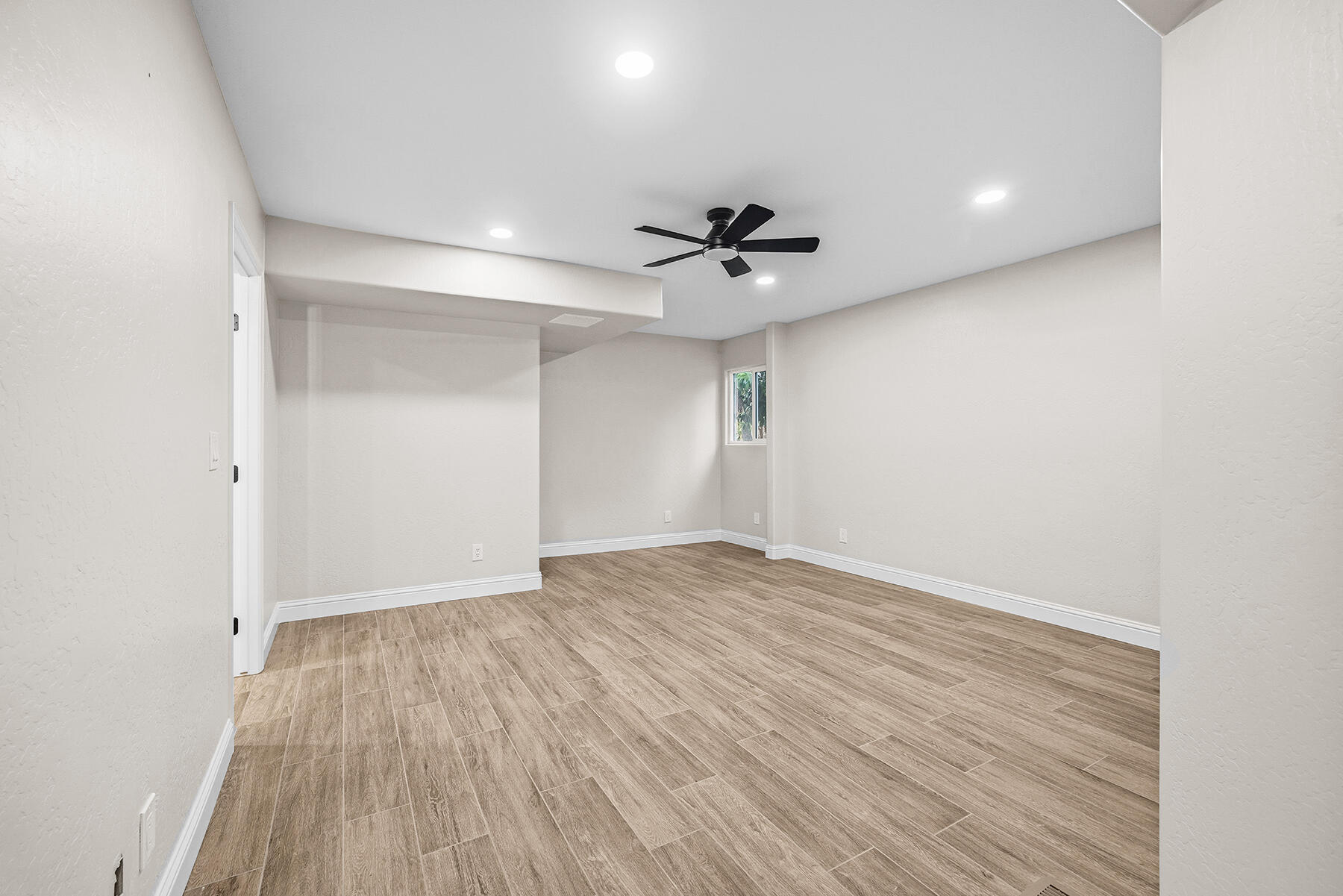 31191 Rd 160 #160, Visalia, CA 93292