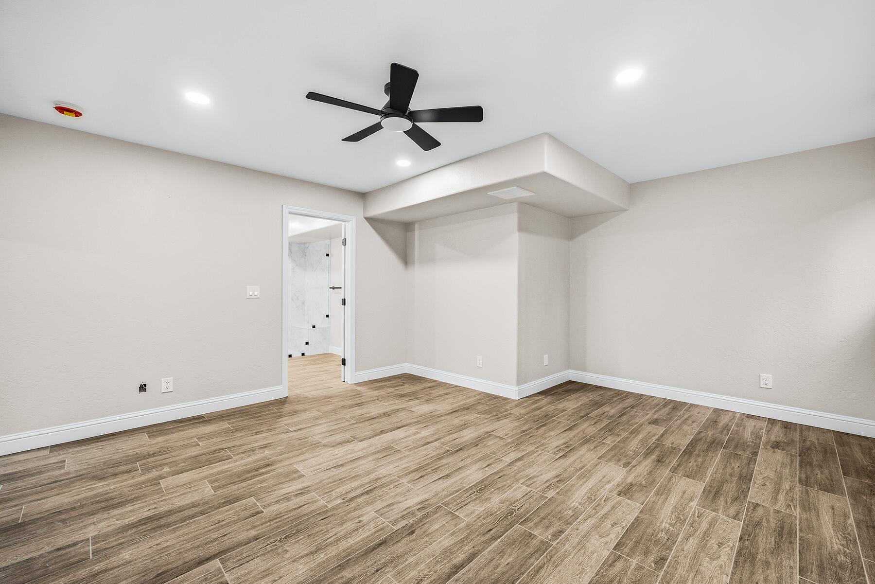 31191 Rd 160 #160, Visalia, CA 93292