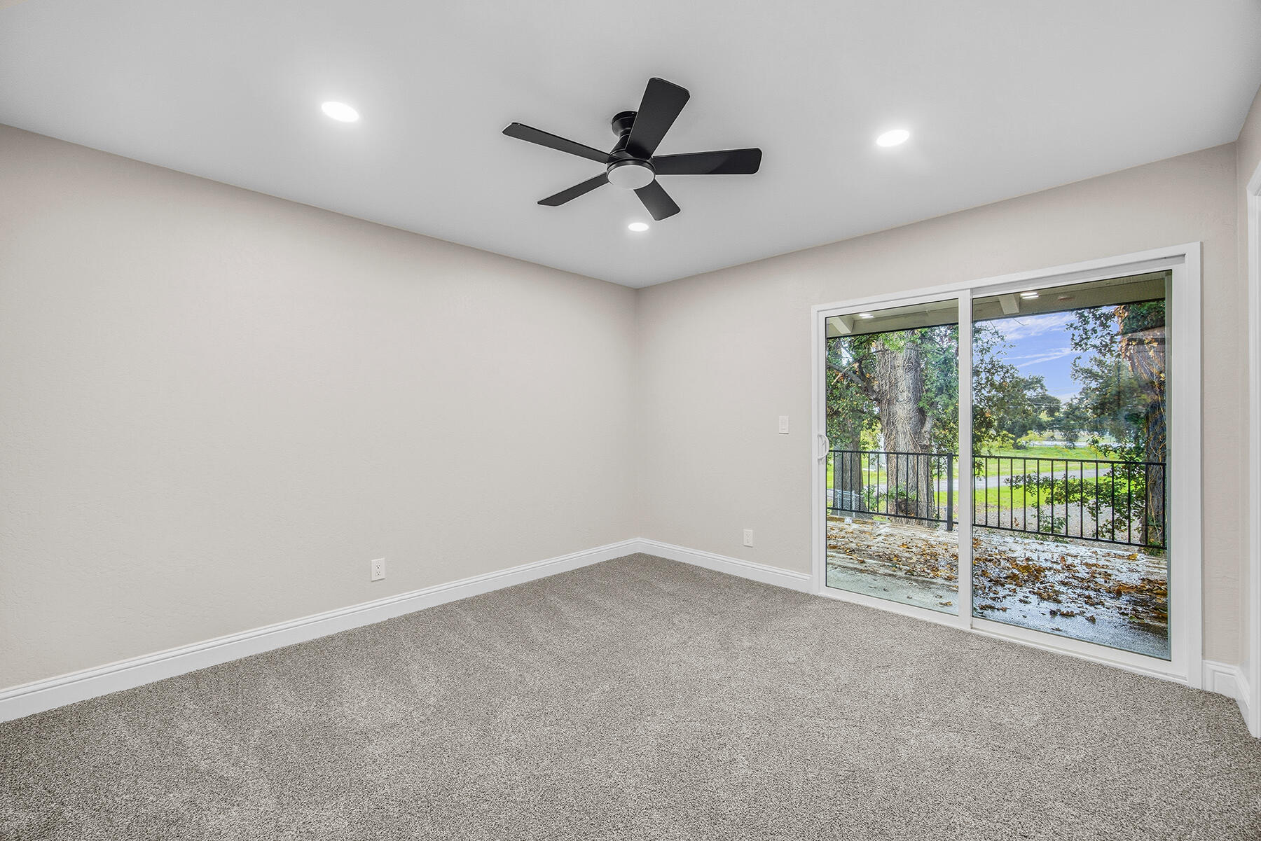 31191 Rd 160 #160, Visalia, CA 93292