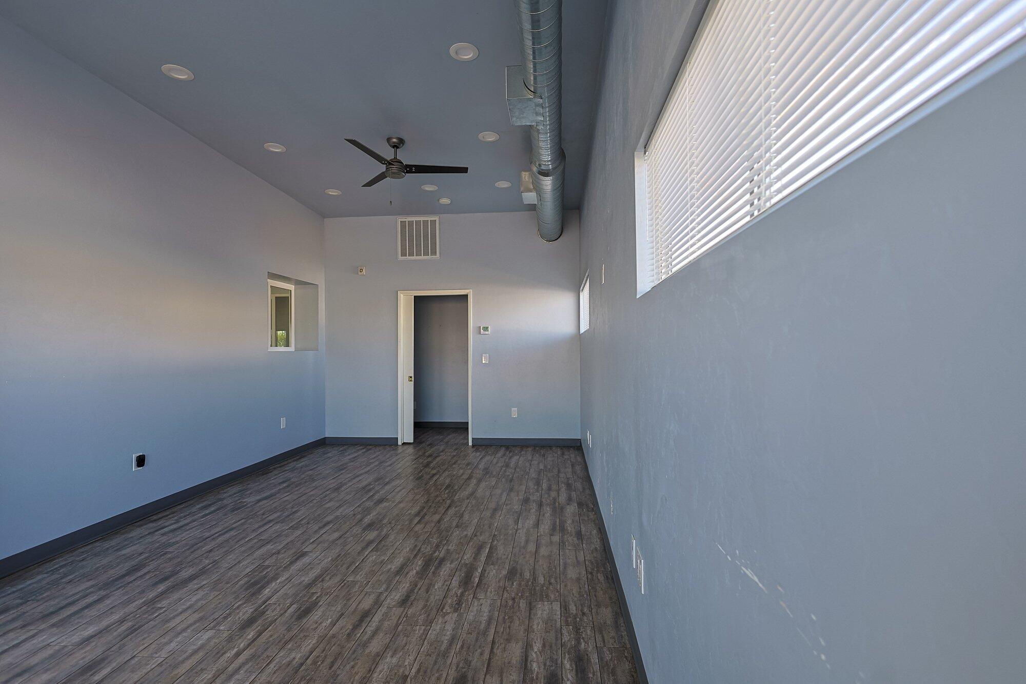 2247 S K St, Tulare, CA 93274