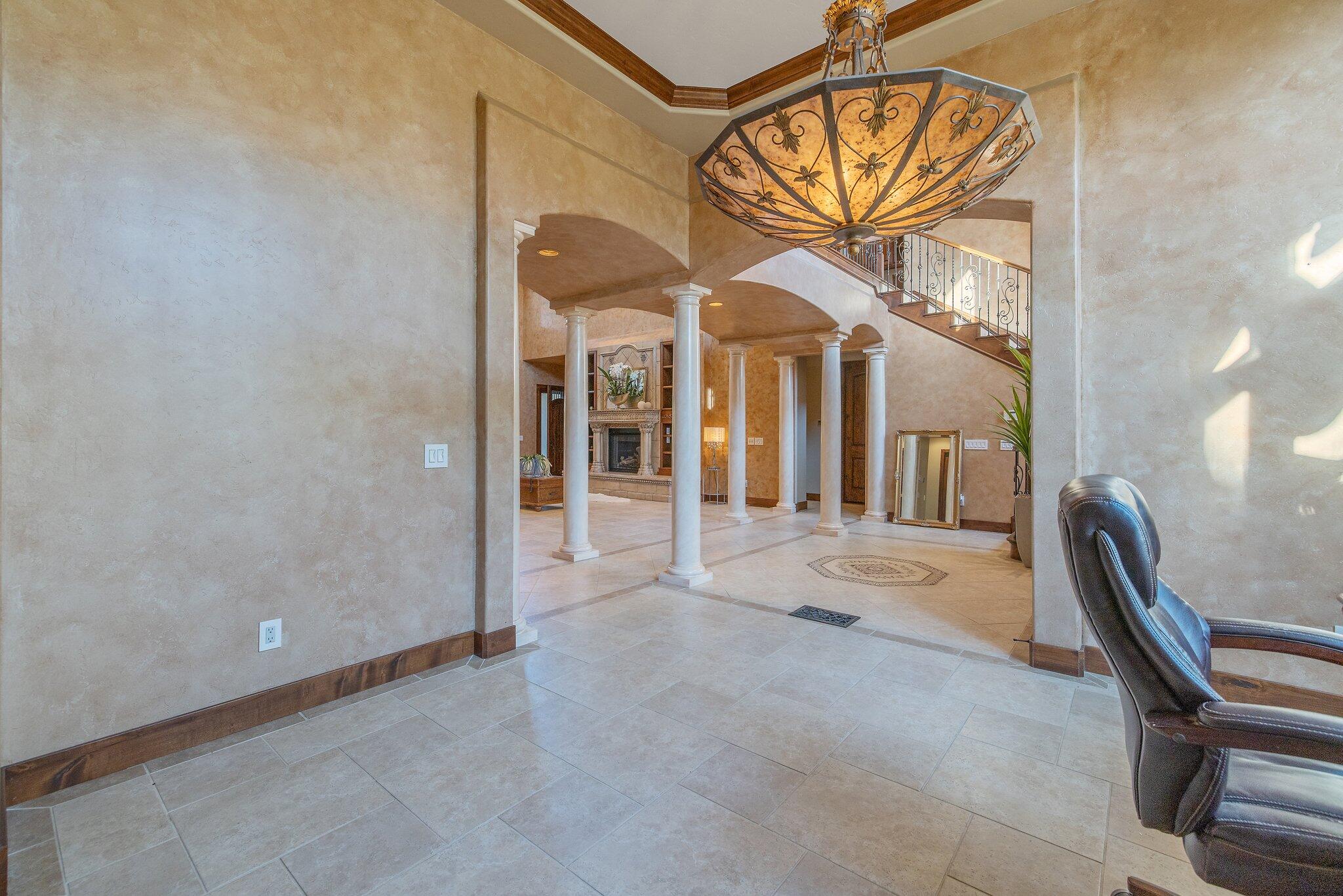 5034 W Firenze Ave, Visalia, CA 93291